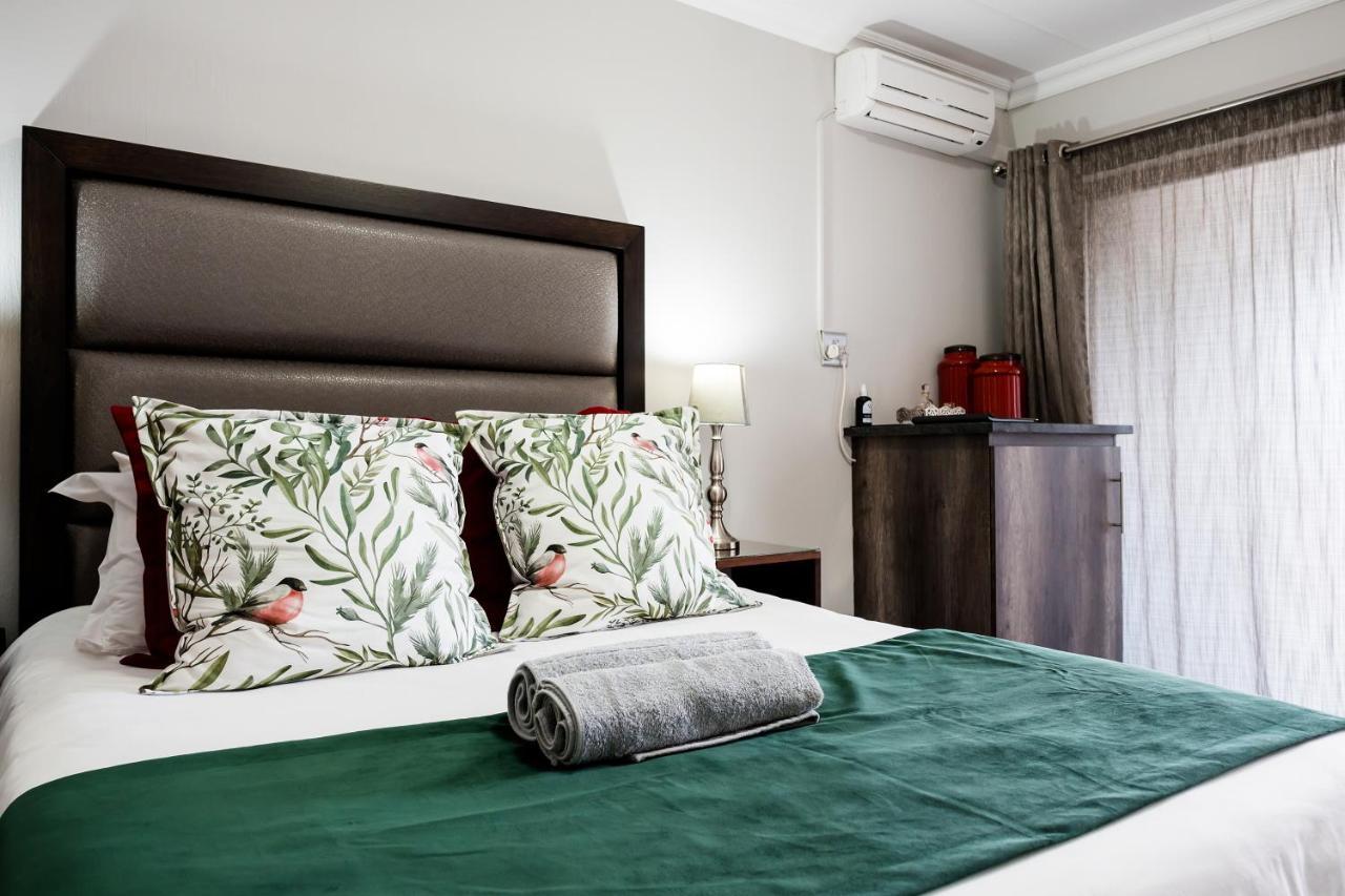 Villa Gracia Guesthouse Klerksdorp Luaran gambar