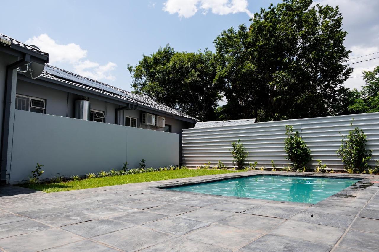 Villa Gracia Guesthouse Klerksdorp Luaran gambar